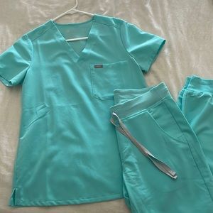 FIGS Fresh Aqua Scrub Set